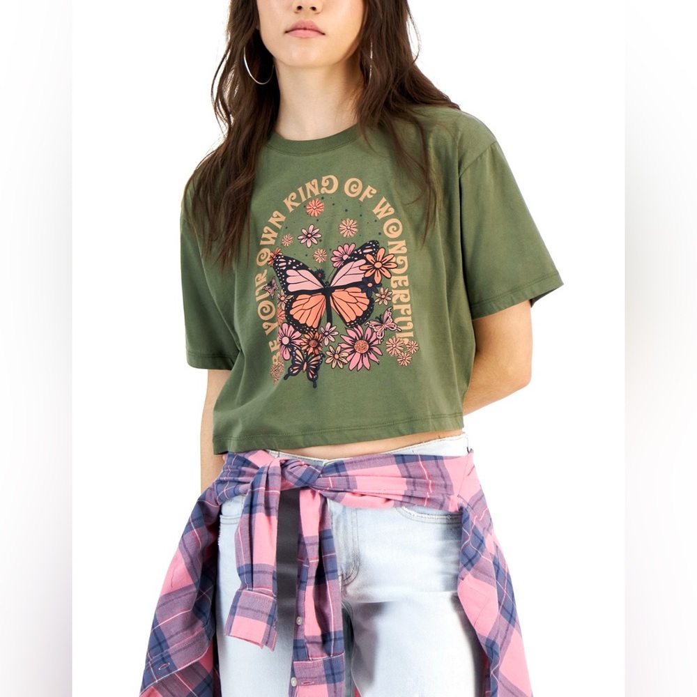 Self Esteem Junior’s Wonderful Butterfly Graphic Boxy Crop T- Shirt
